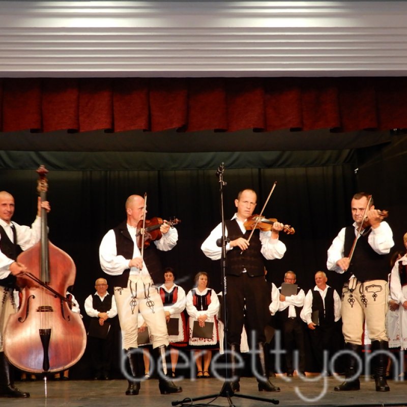 Ajándék Székelylengyelfalvától 25